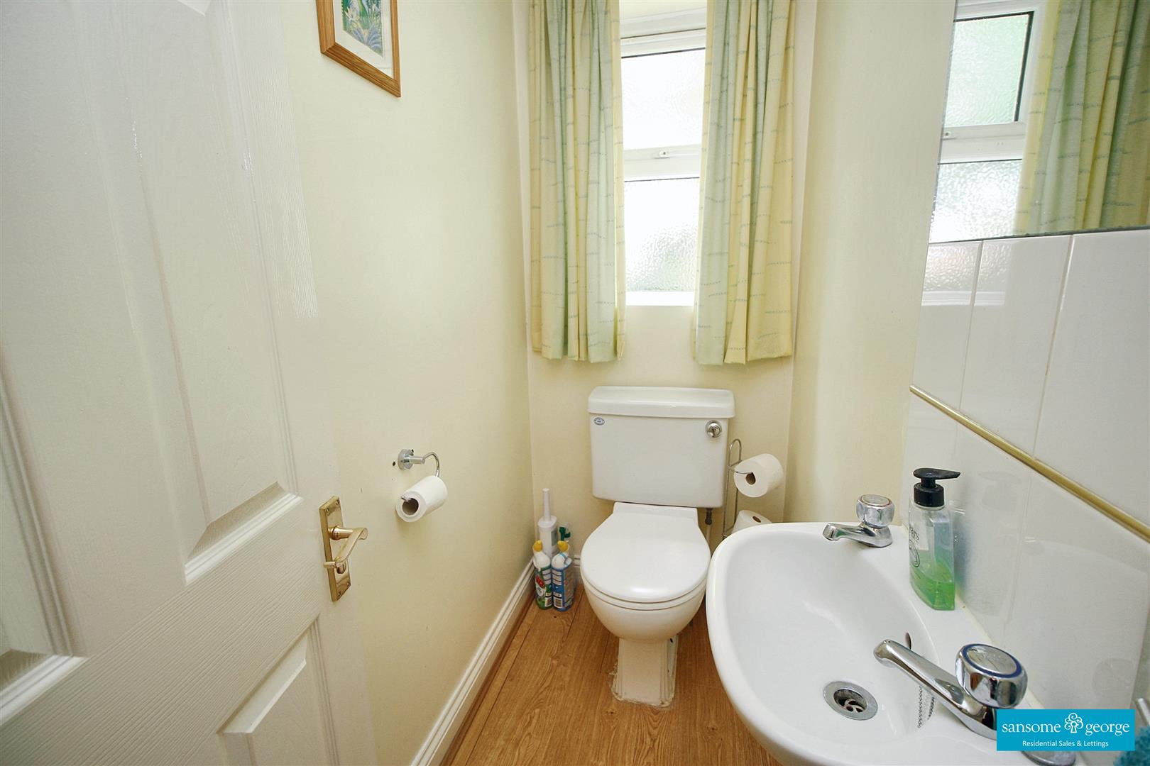 Manor Park Close, Tilehurst, Reading